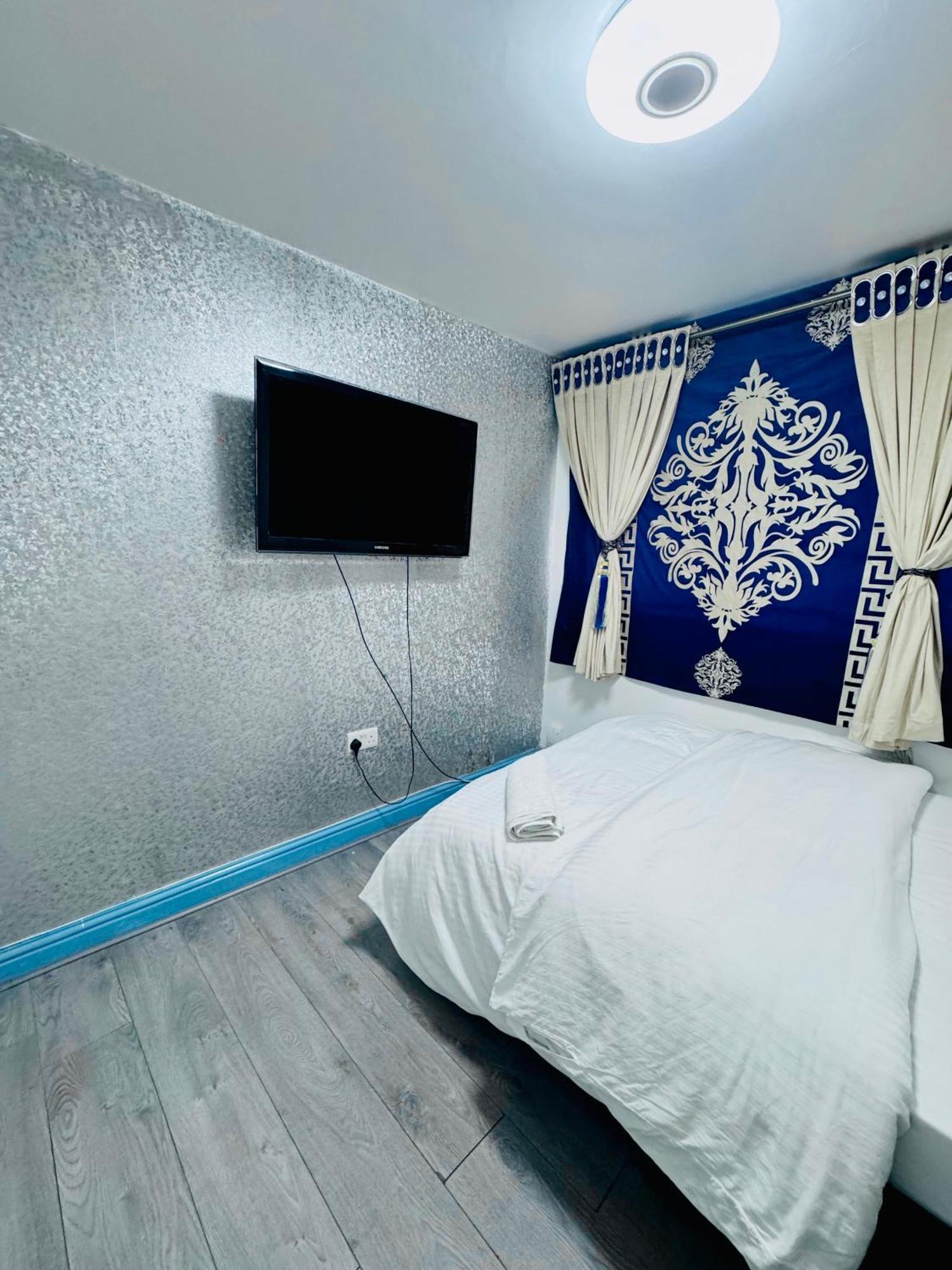 Unique Private Rooms Bolton Eksteriør billede