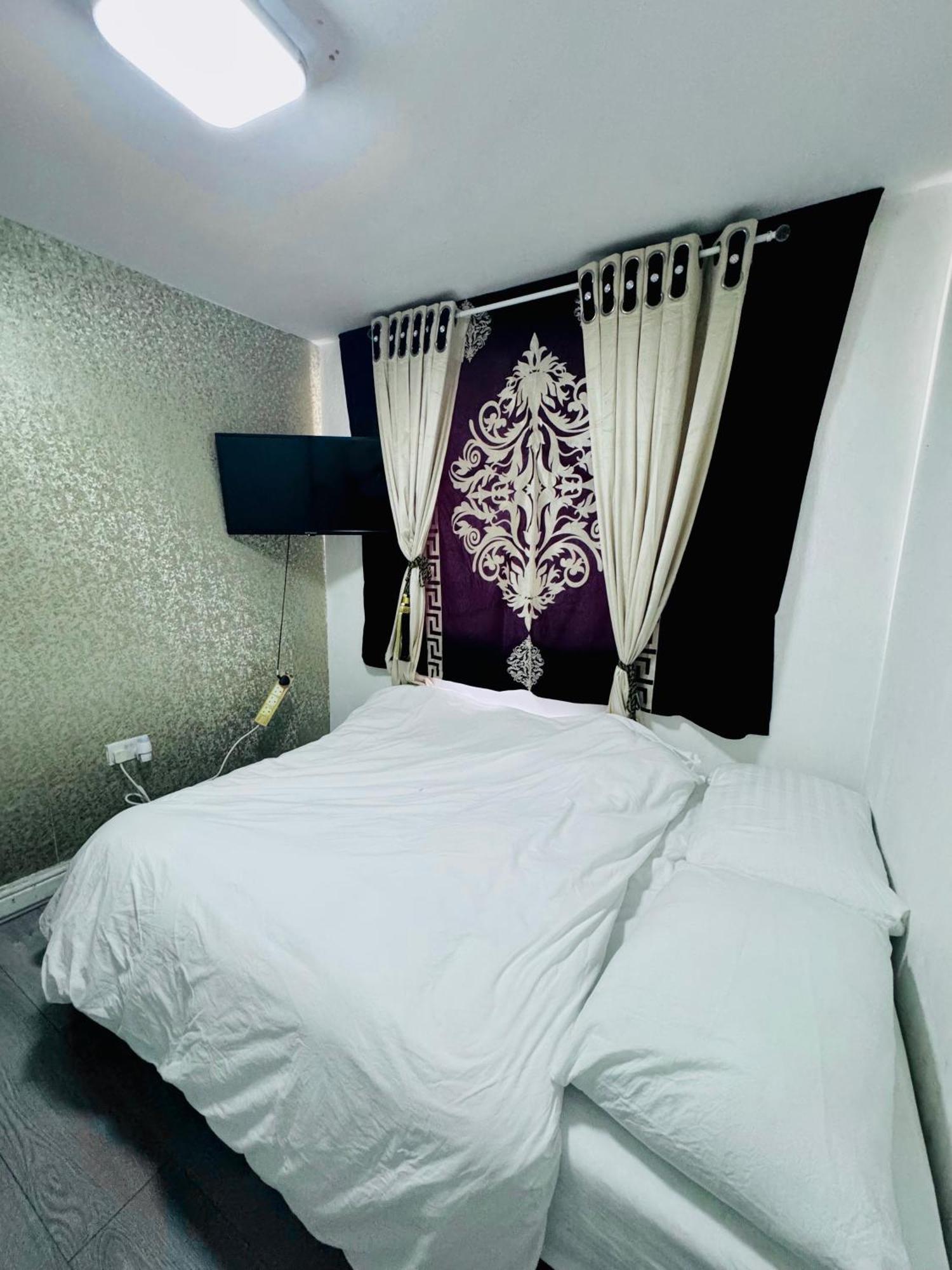 Unique Private Rooms Bolton Eksteriør billede